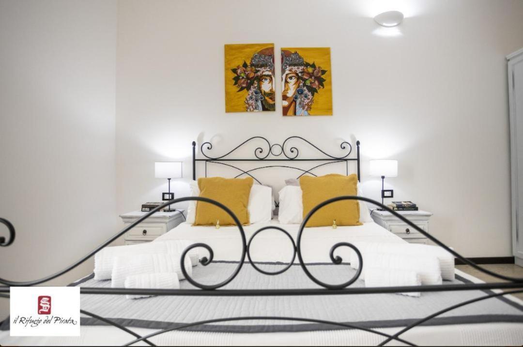 Il Rifugio Del Pirata Apartment Трапани Екстериор снимка