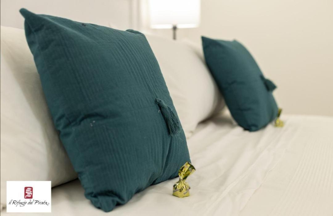 Il Rifugio Del Pirata Apartment Трапани Екстериор снимка